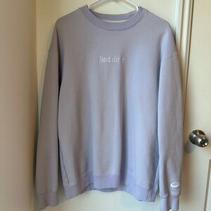 NIKE pullover sweater